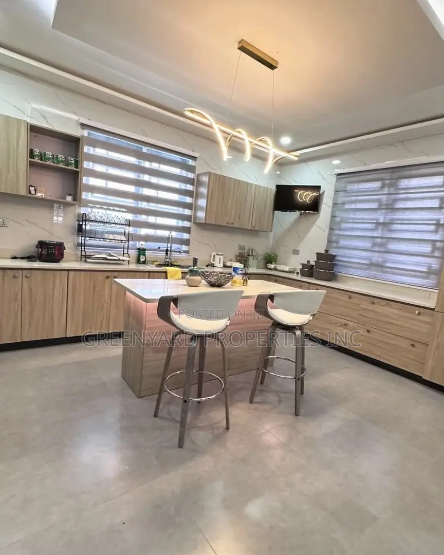 4bdrm House in East Legon for sale in East Legon