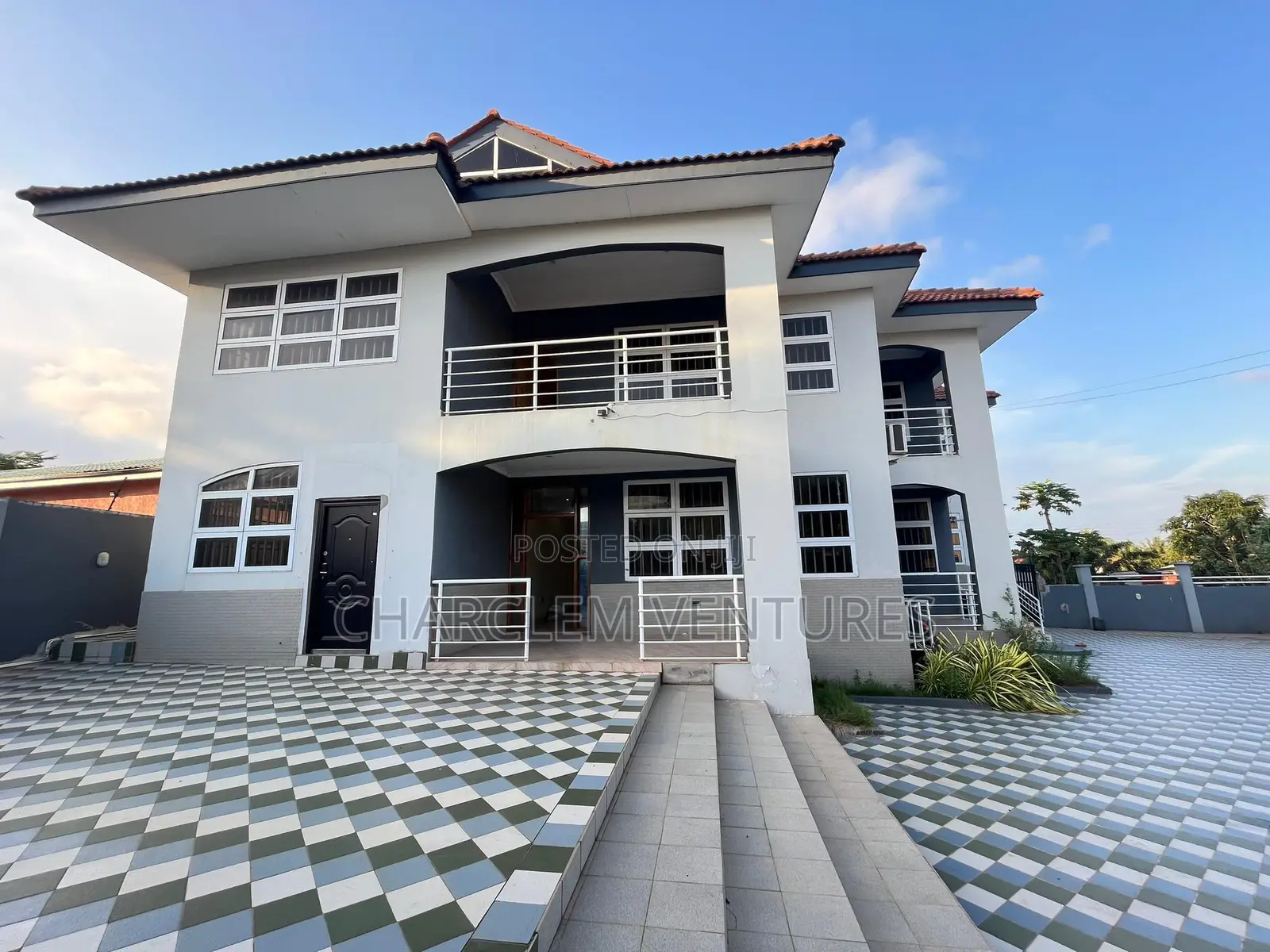 2bdrm Apartment in Charclem Ventures, East Legon for rent in East Legon