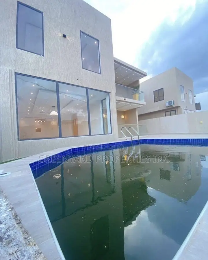 4bdrm House in American House, East Legon for sale in East Legon