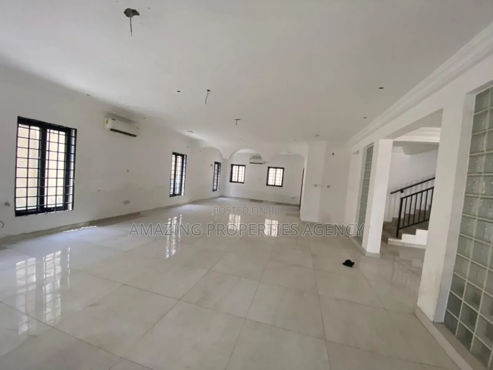Furnished 5bdrm House in Spintex for rent in Spintex
