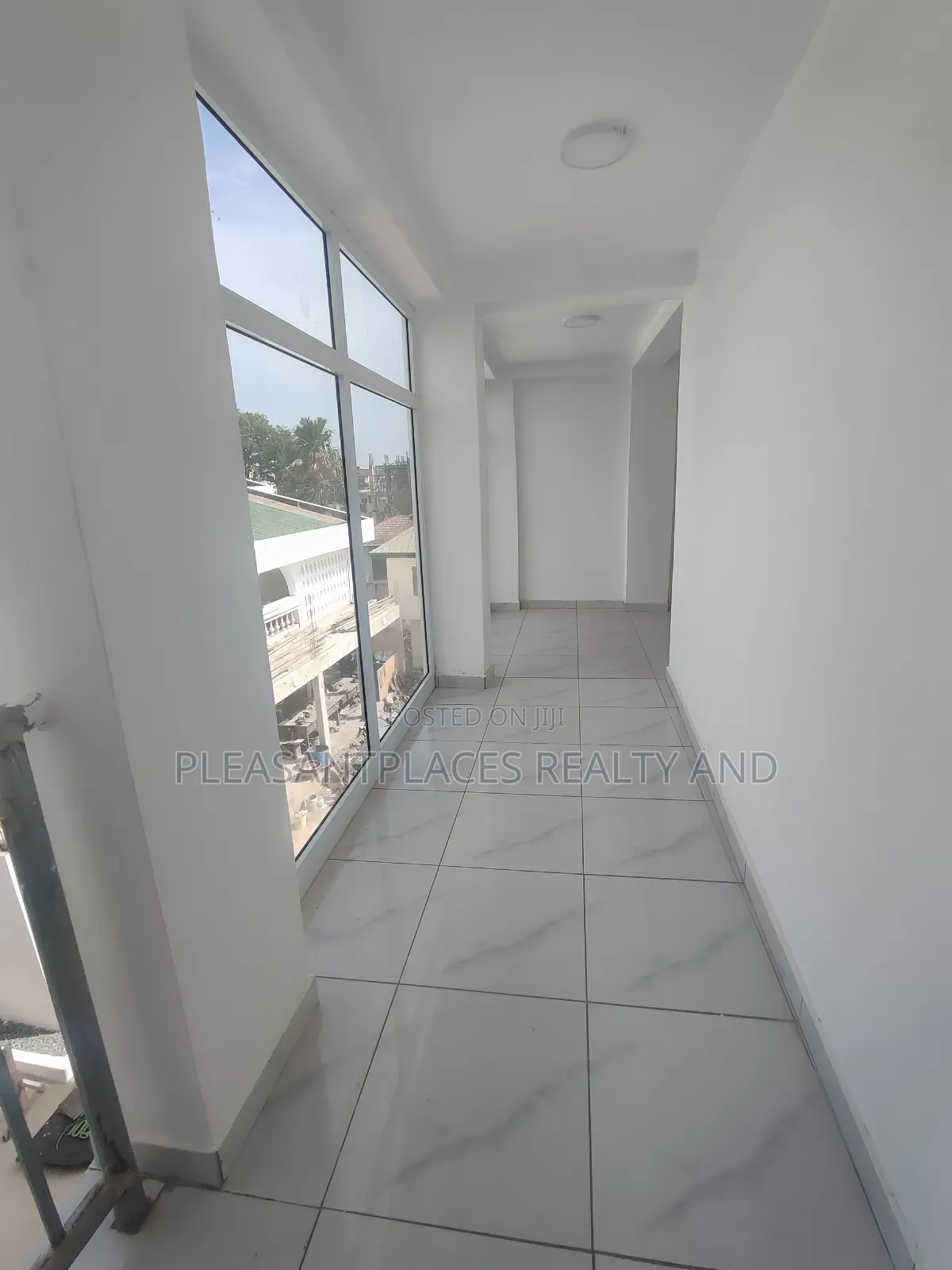 1bdrm Apartment in Pleasantplaces, East Legon for rent in East Legon