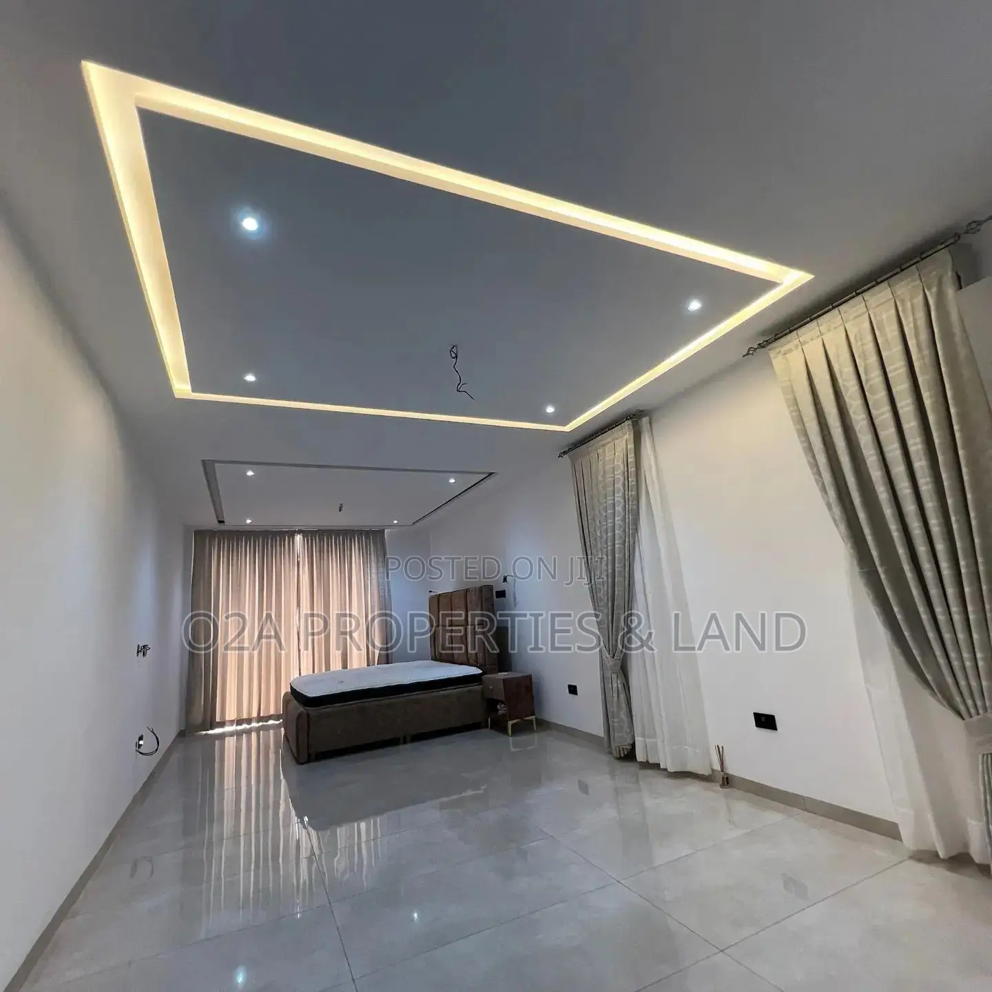 Furnished 5bdrm House in Botwe, New Town for sale in New Town