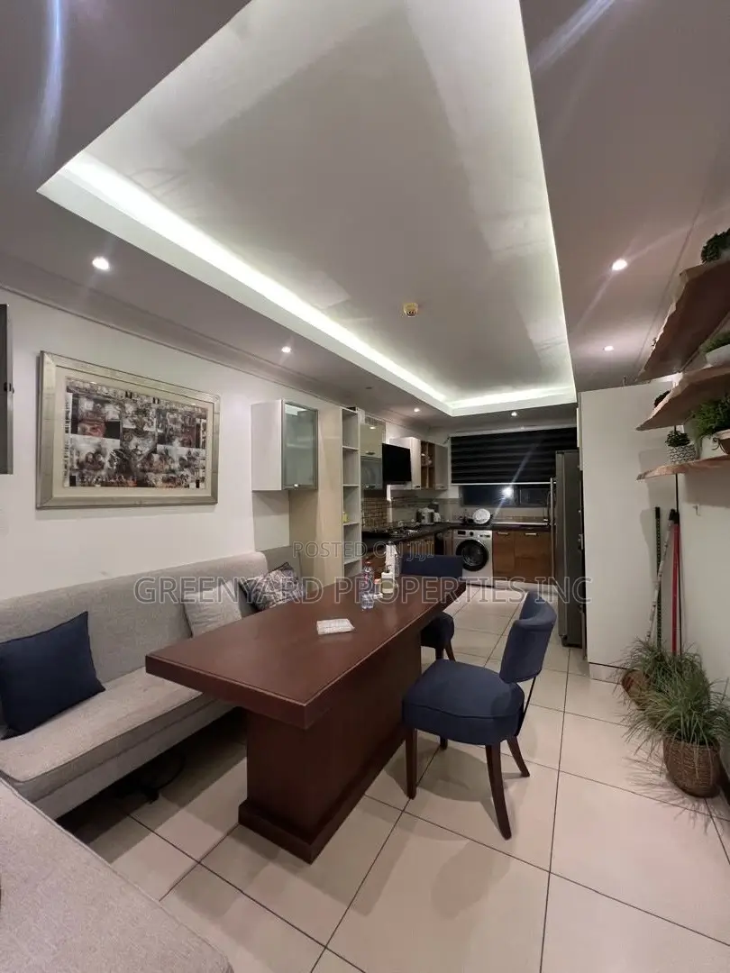 3bdrm Apartment in American House, East Legon for sale in East Legon