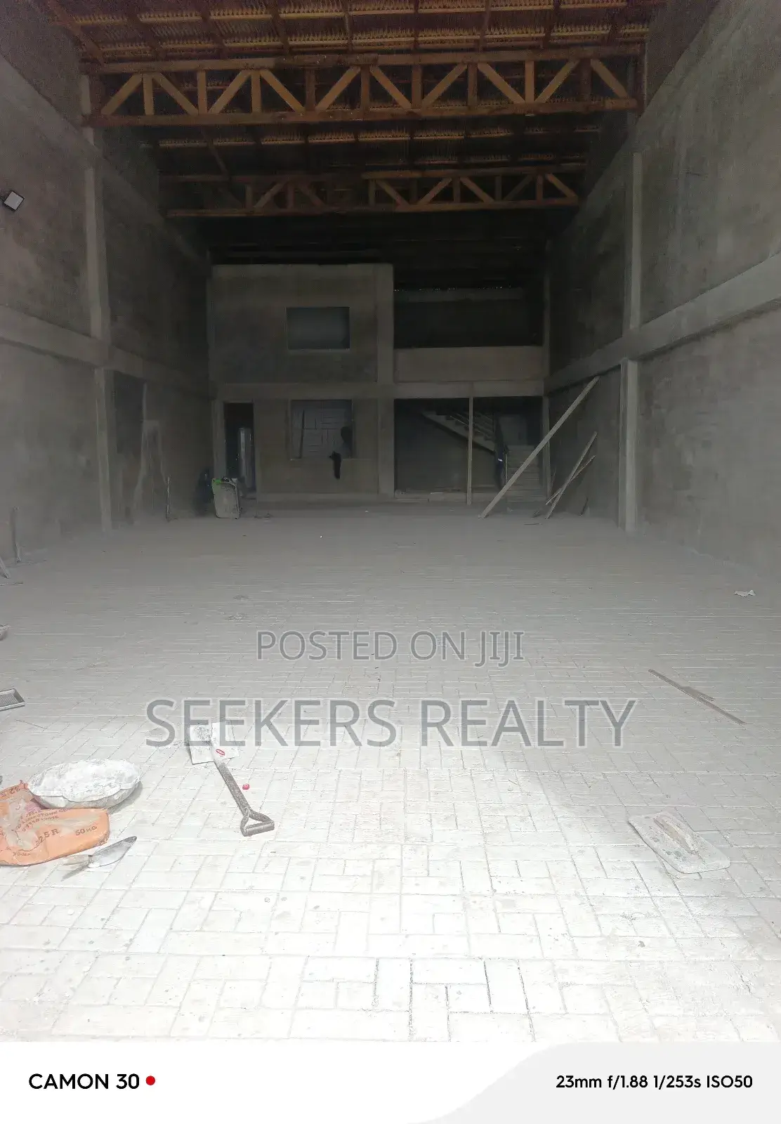 Warehouse for Rent at Osu. in Osu
