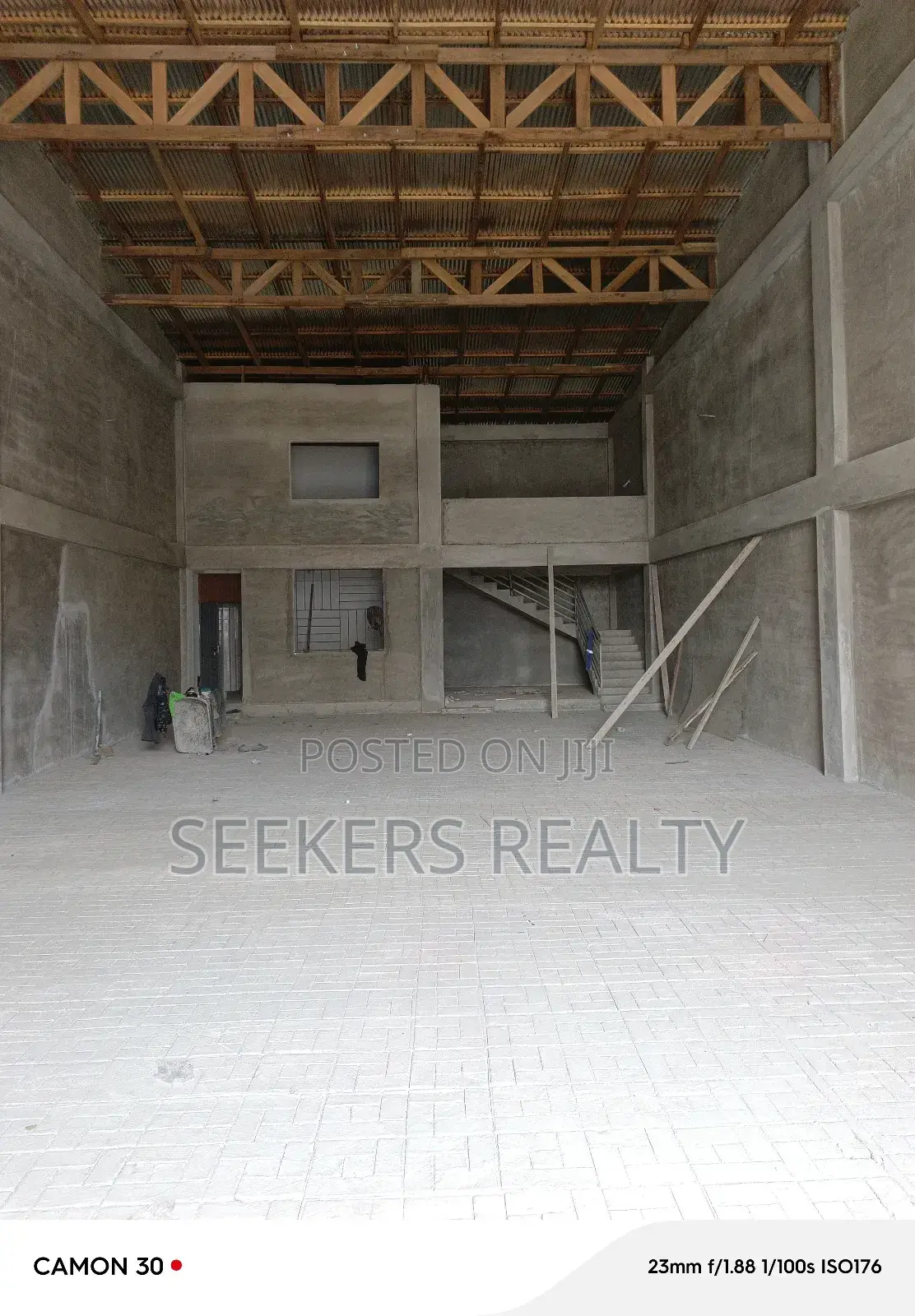 Warehouse for Rent at Osu. in Osu