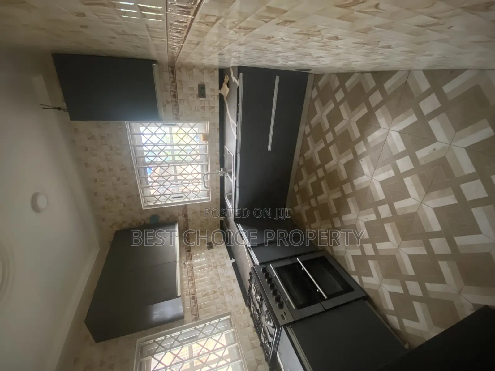 3bdrm Apartment in Housing Down Estate, Adenta for rent in Adenta