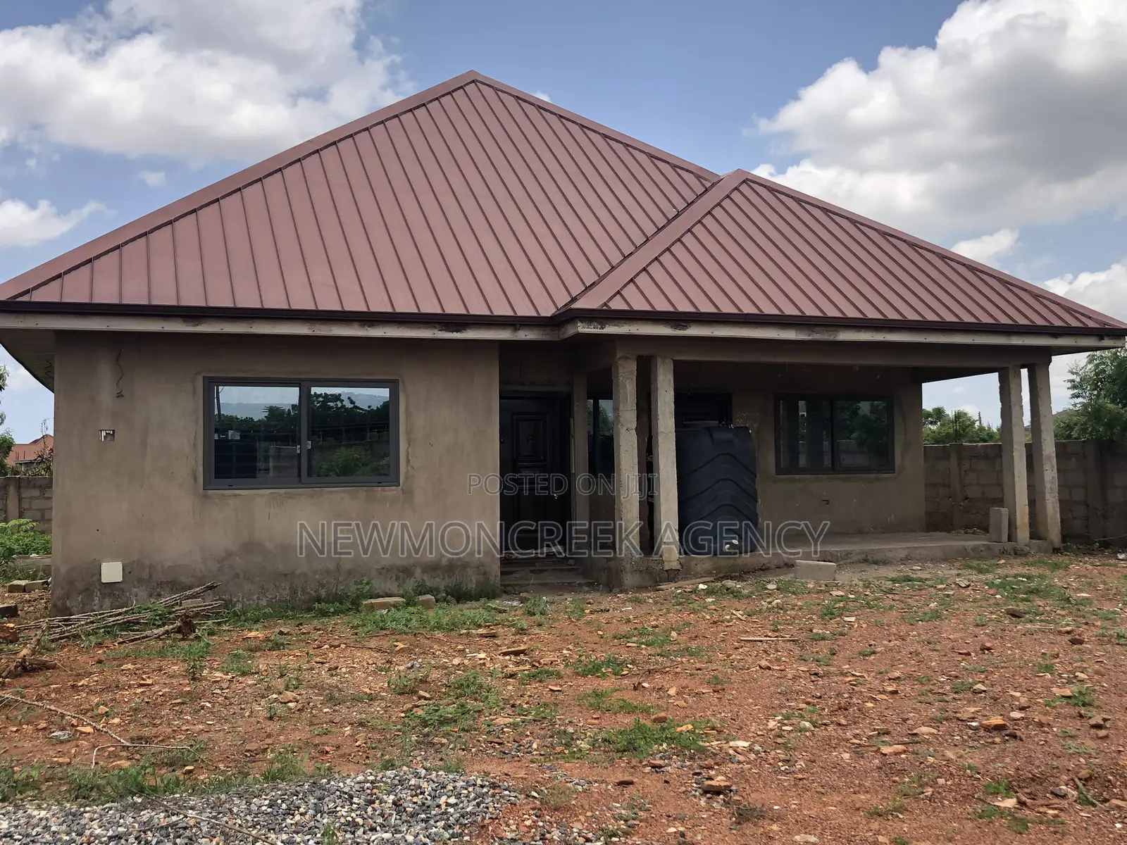 3bdrm Bungalow in Oyibi, Accra Metropolitan for sale in Accra Metropolitan