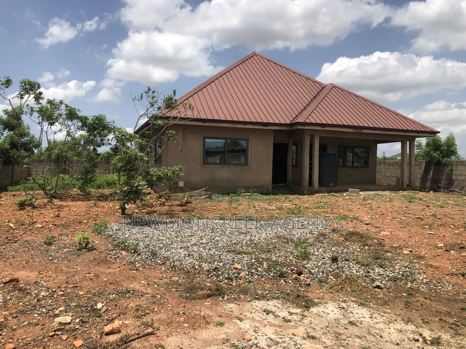 3bdrm Bungalow in Oyibi, Accra Metropolitan for sale in Accra Metropolitan