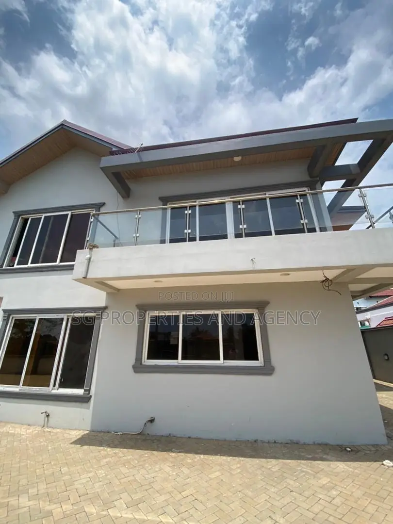 1bdrm Apartment in Sakumono, Spintex for rent in Spintex