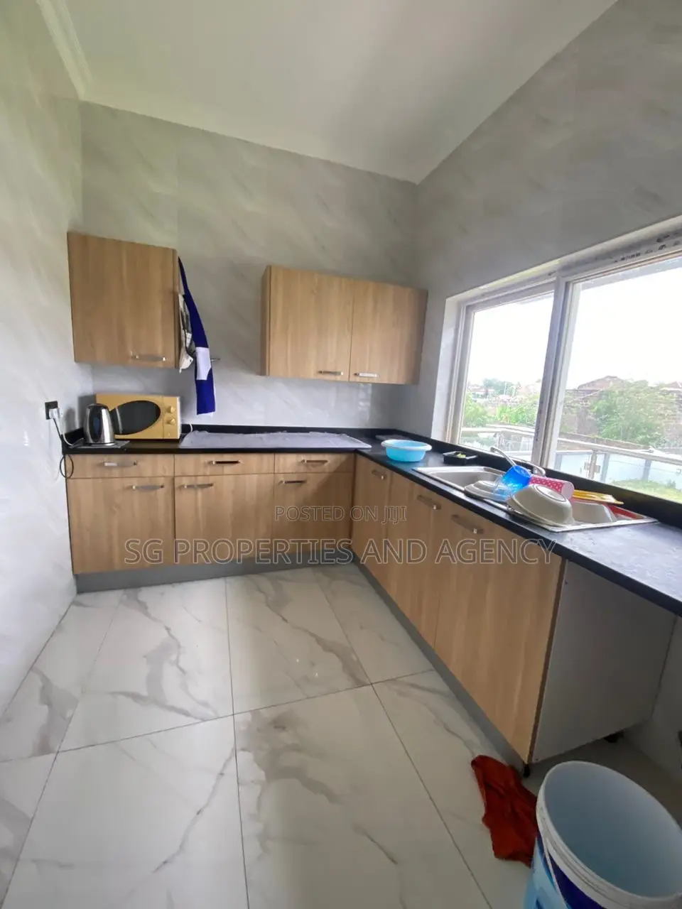 1bdrm Apartment in Sakumono, Spintex for rent in Spintex