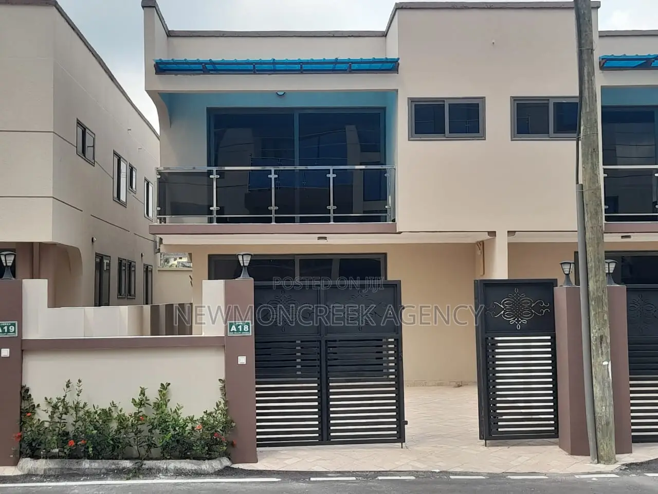 3bdrm Duplex in Ayi Mensah, Accra Metropolitan for sale in Accra Metropolitan