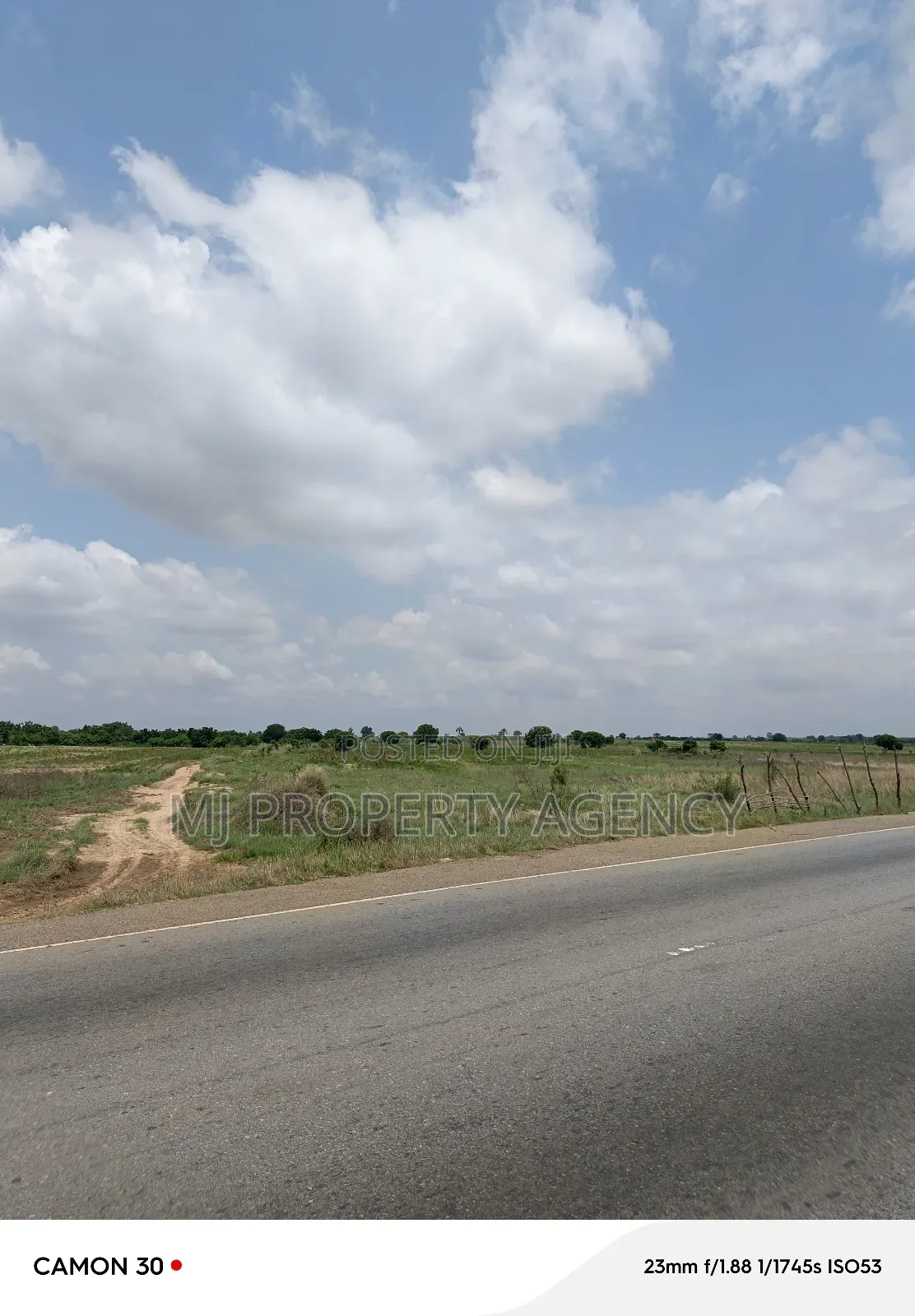 10 Acre at Tsopoli Roadside in Prampram