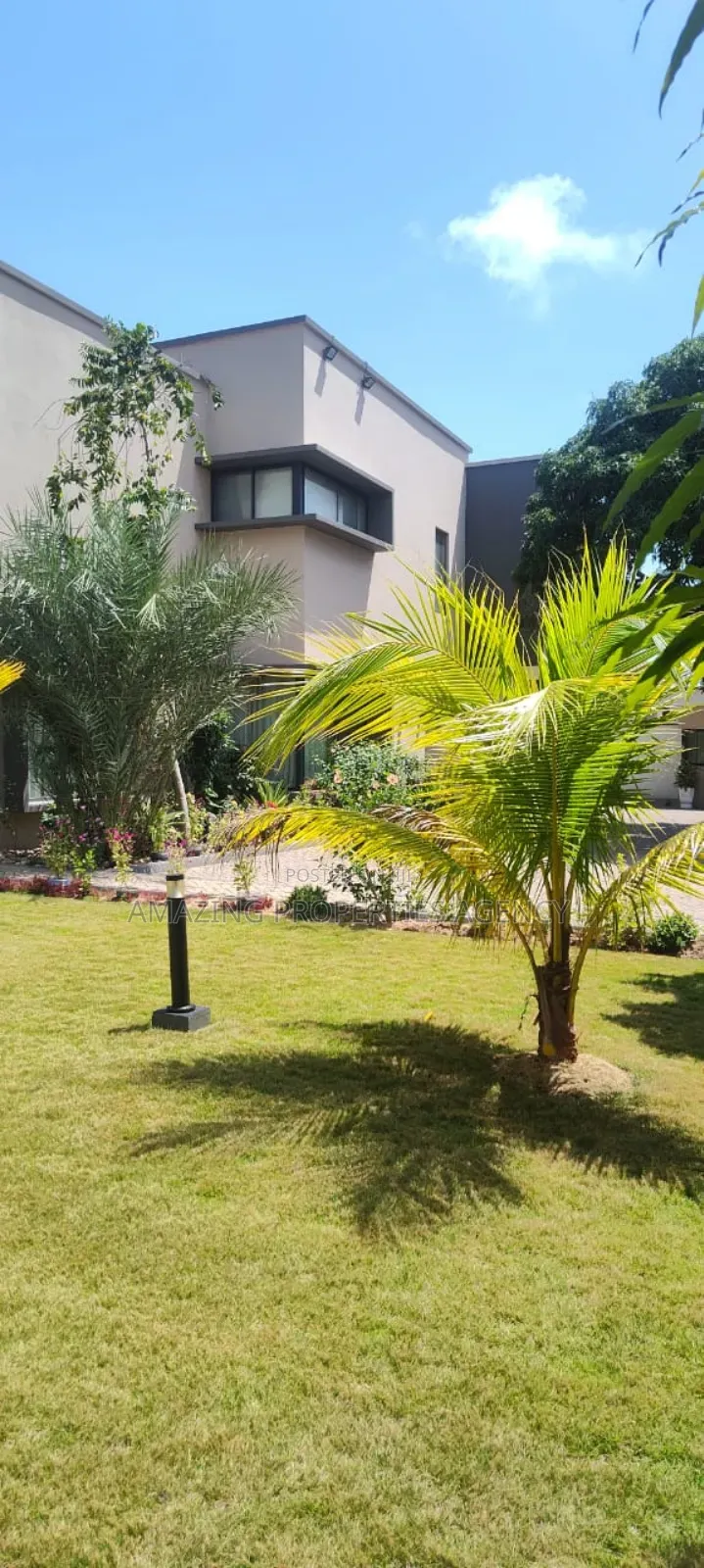 4bdrm House in Labone for sale in Labone