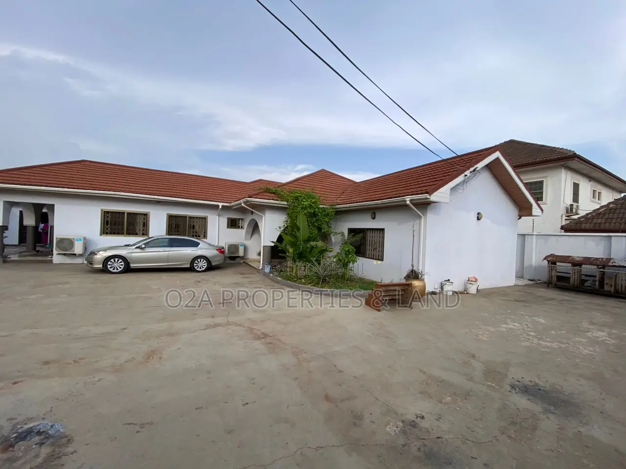 5bdrm House in East Legon Trasacco, American House for rent in American House