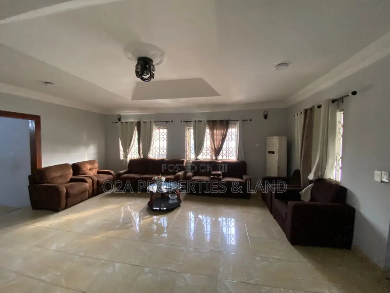 5bdrm House in East Legon Trasacco, American House for rent in American House