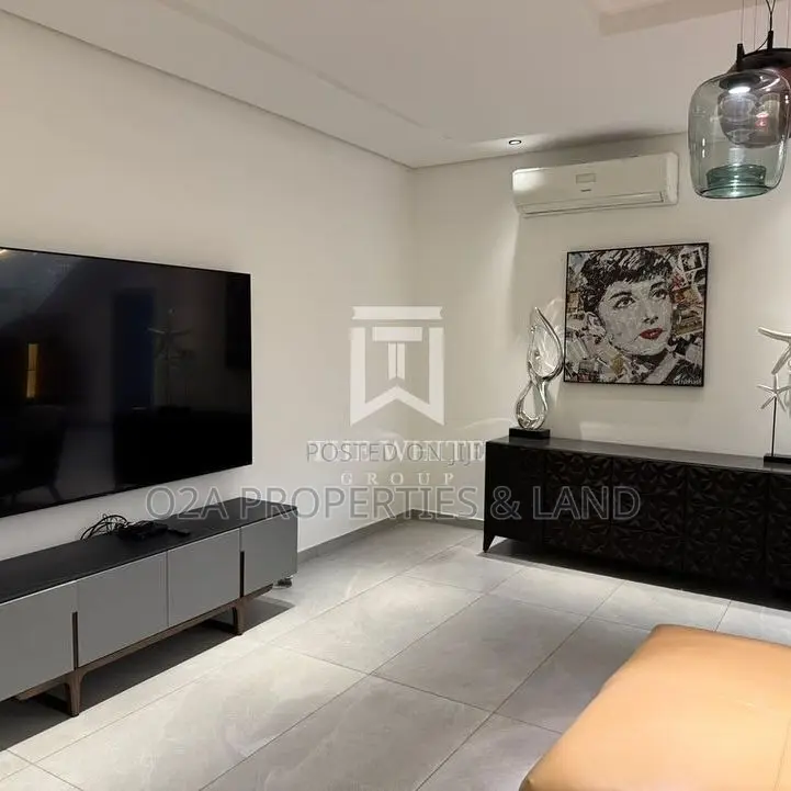 4bdrm House in Airport Hills for sale in Airport Residential Area