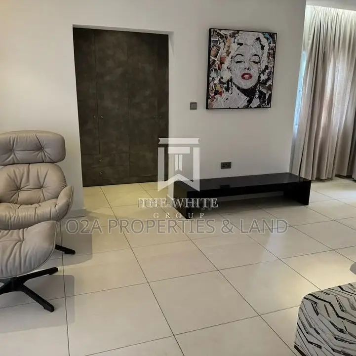 4bdrm House in Airport Hills for sale in Airport Residential Area