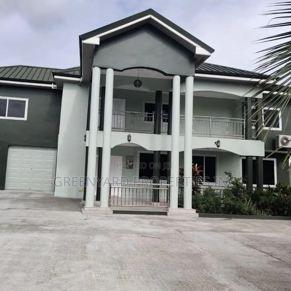 5bdrm House in A&C, East Legon for rent in East Legon
