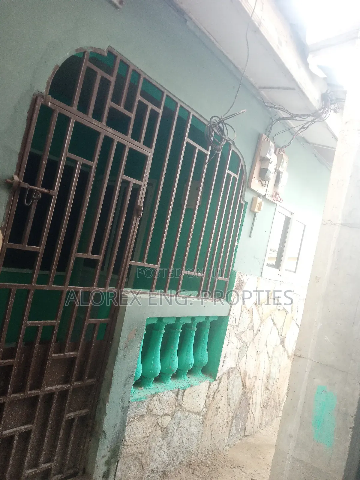 1bdrm Apartment in Chamber Self, Danfa for rent in Danfa