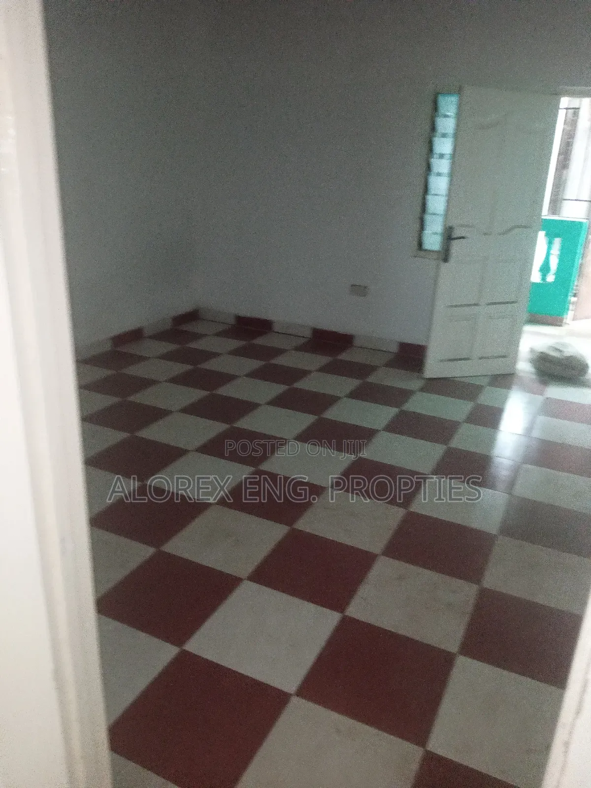1bdrm Apartment in Chamber Self, Danfa for rent in Danfa