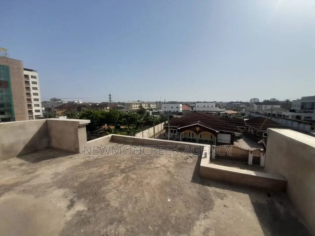 5bdrm Duplex in Adjirigannor, Accra Metropolitan for sale in Accra Metropolitan