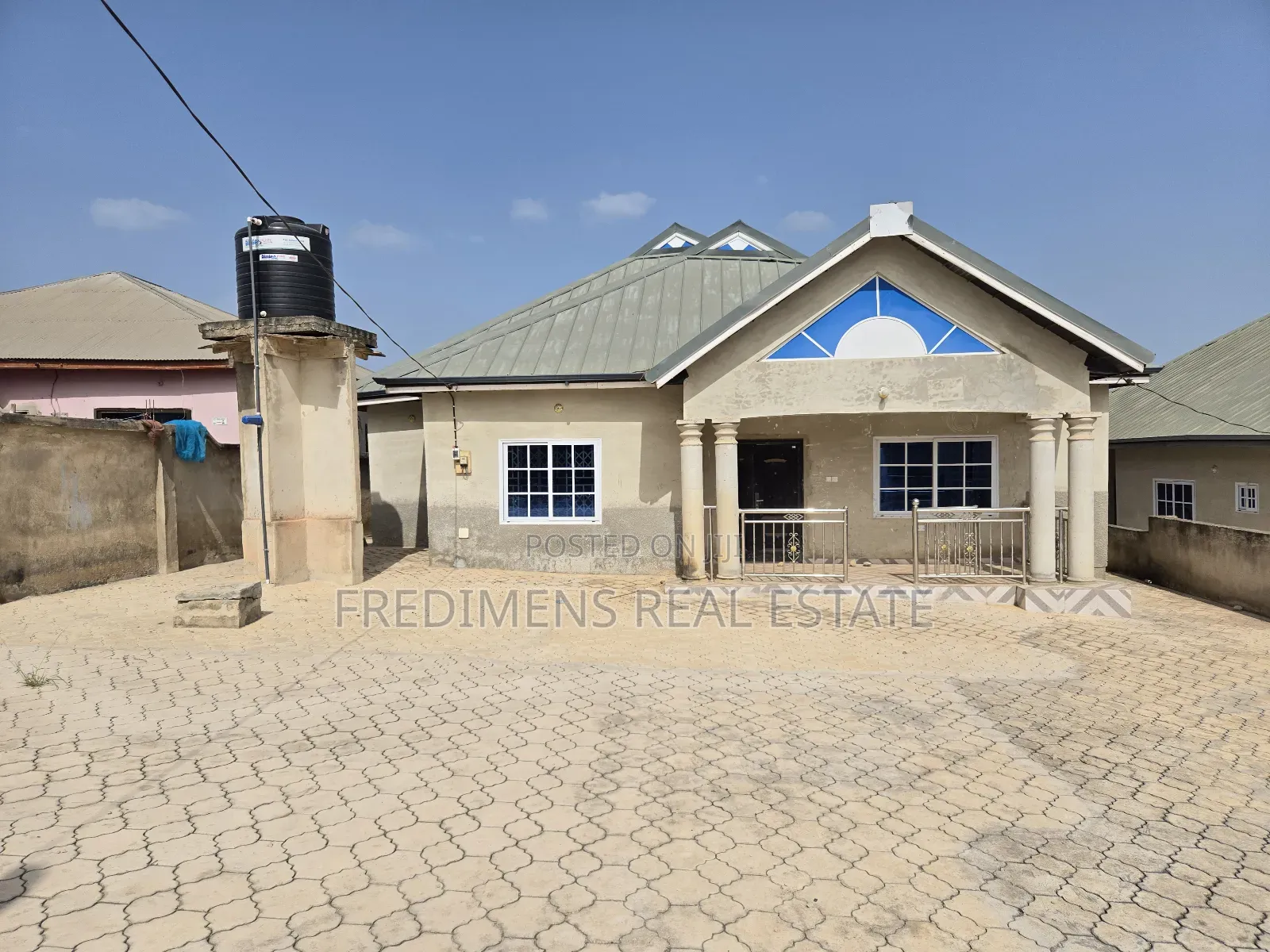 4bdrm House in Fredimens Real, Afigya-Kwabre for sale in Afigya-Kwabre