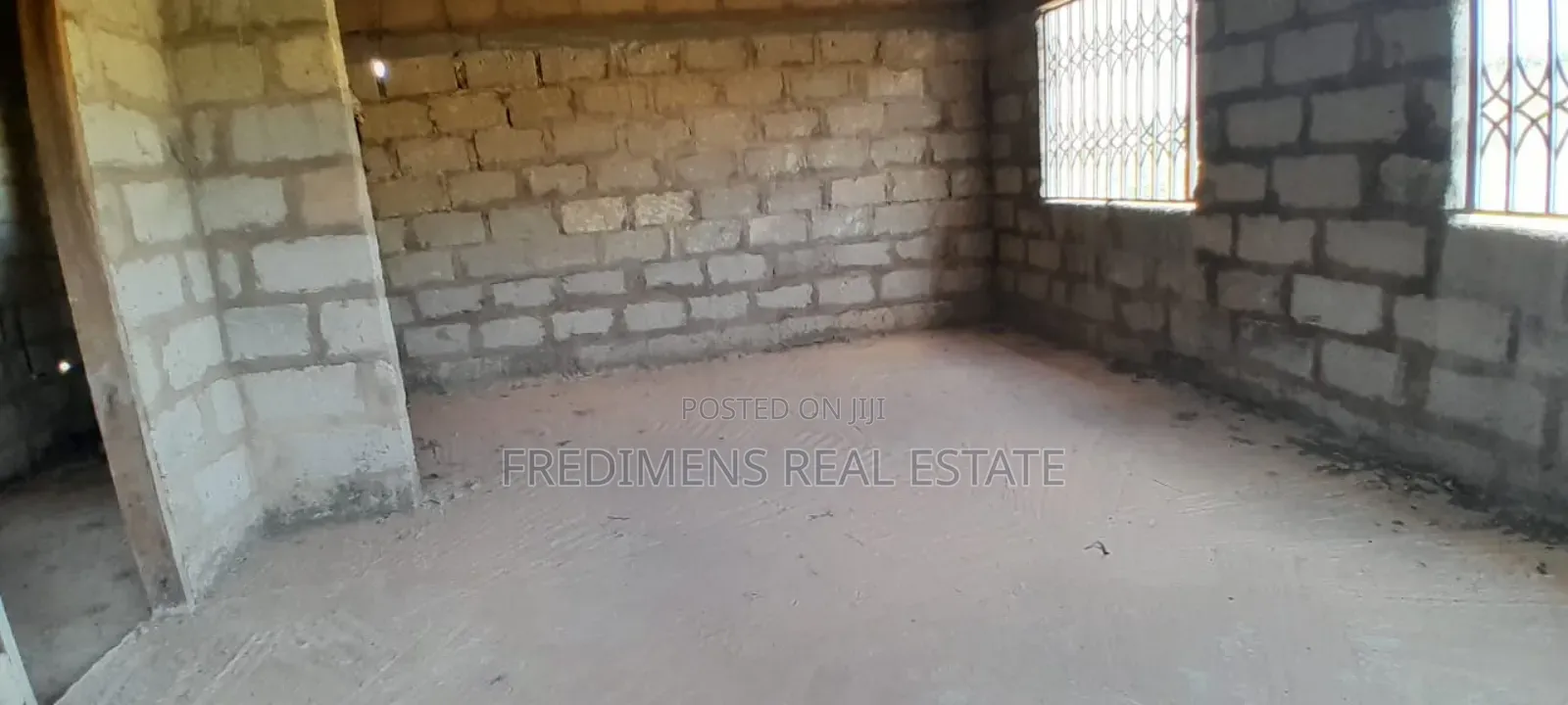 6bdrm House in Fredimens Real, Kumasi Metropolitan for sale in Kumasi Metropolitan