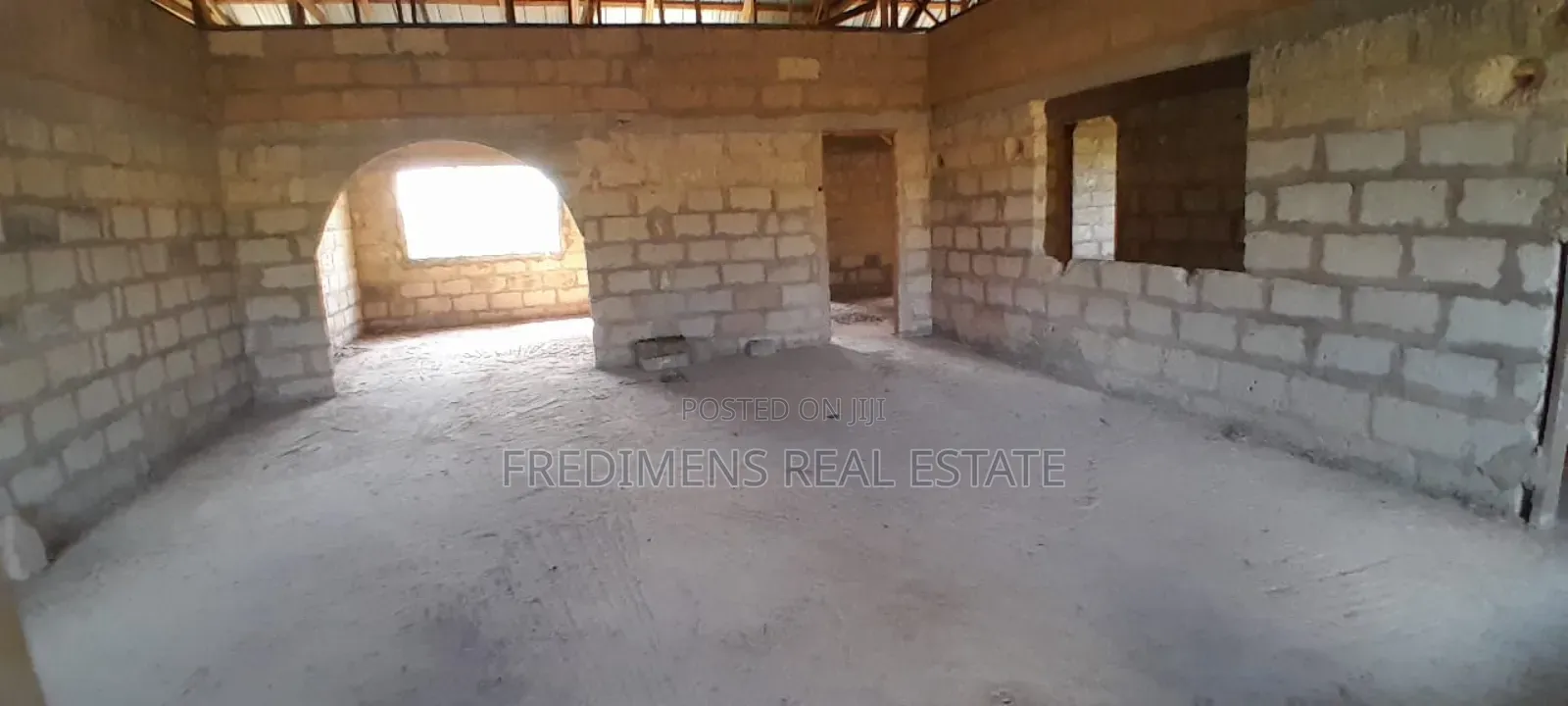 6bdrm House in Fredimens Real, Kumasi Metropolitan for sale in Kumasi Metropolitan