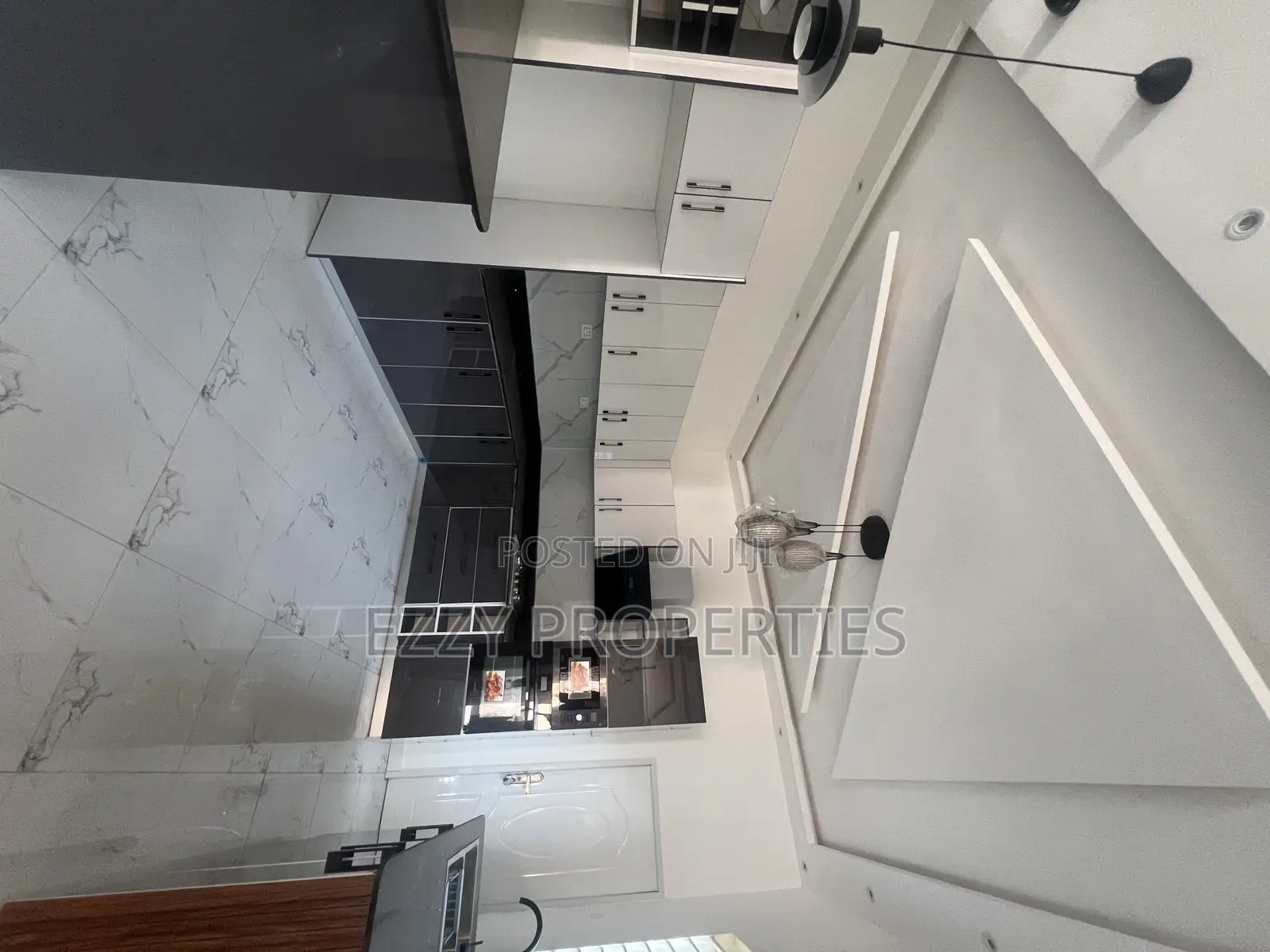 3bdrm House in Lakeside Estate, Ashaley Botwe for sale in Ashaley Botwe
