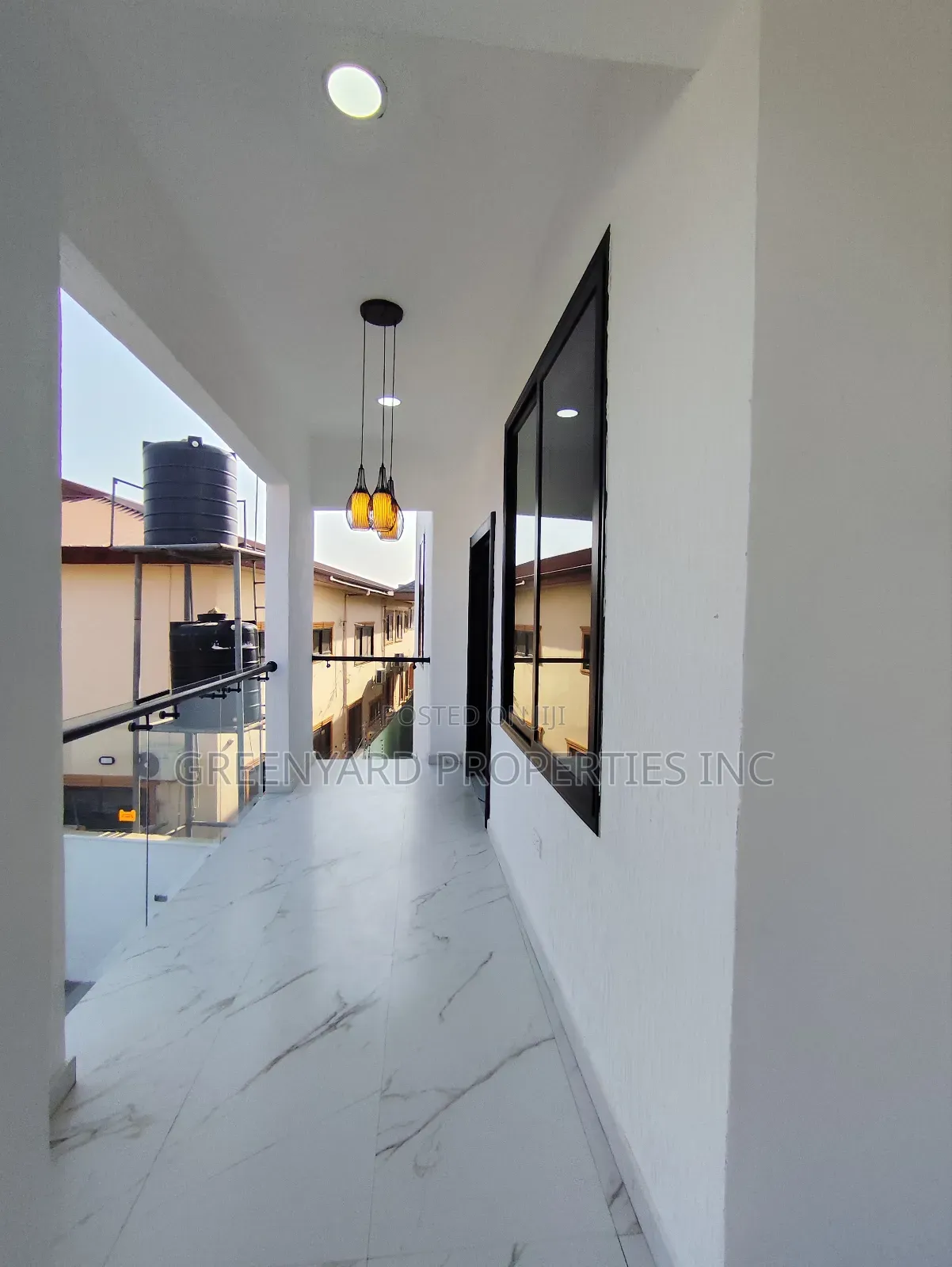 2bdrm Apartment in American House, East Legon for sale in East Legon