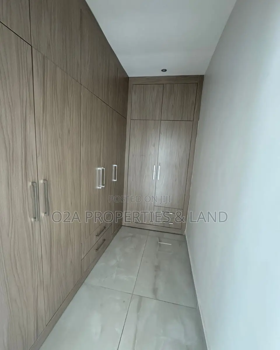 4bdrm House in Cantonments, US Embassy Area for sale in US Embassy Area