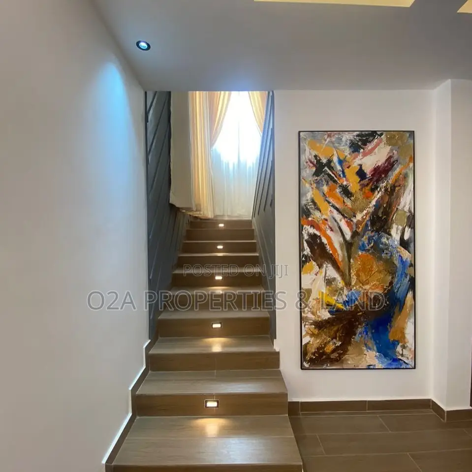 4bdrm House in North Legon for sale in North Legon