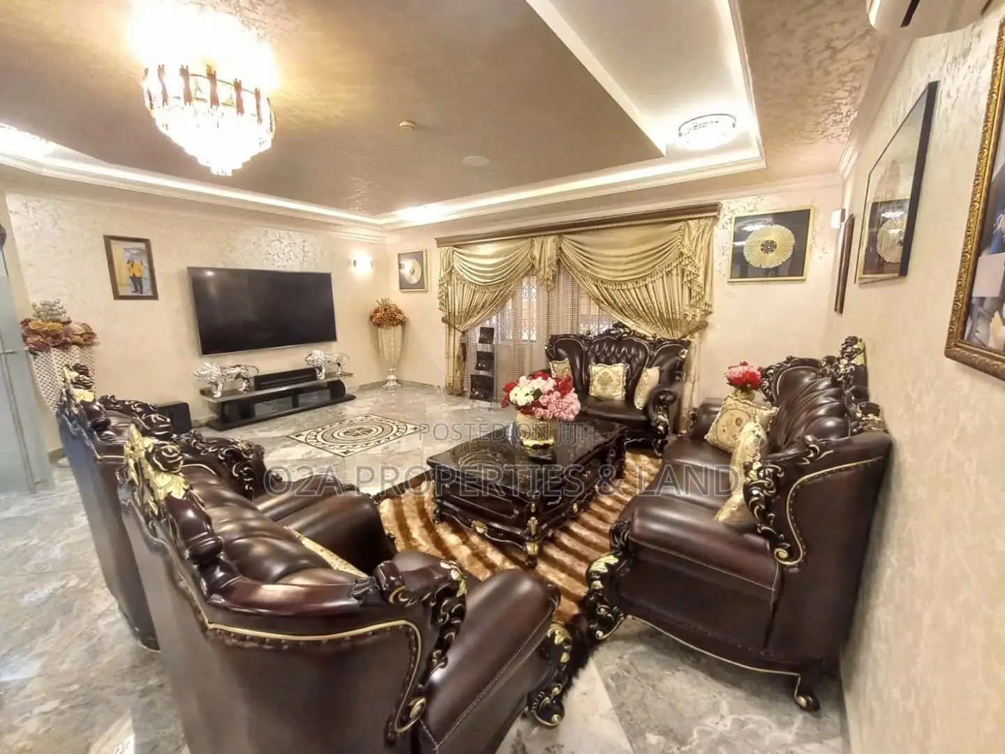 Furnished 6bdrm House in East Legon, Near Kfc, American House for sale in American House