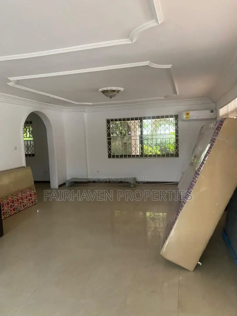 3bdrm House in Cantonment/Labone, Cantonments for rent in Cantonments