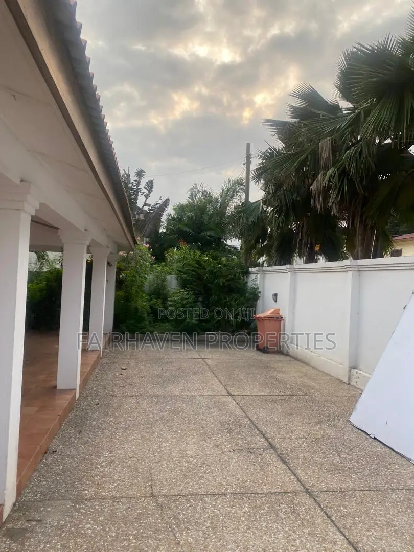 3bdrm House in Cantonment/Labone, Cantonments for rent in Cantonments