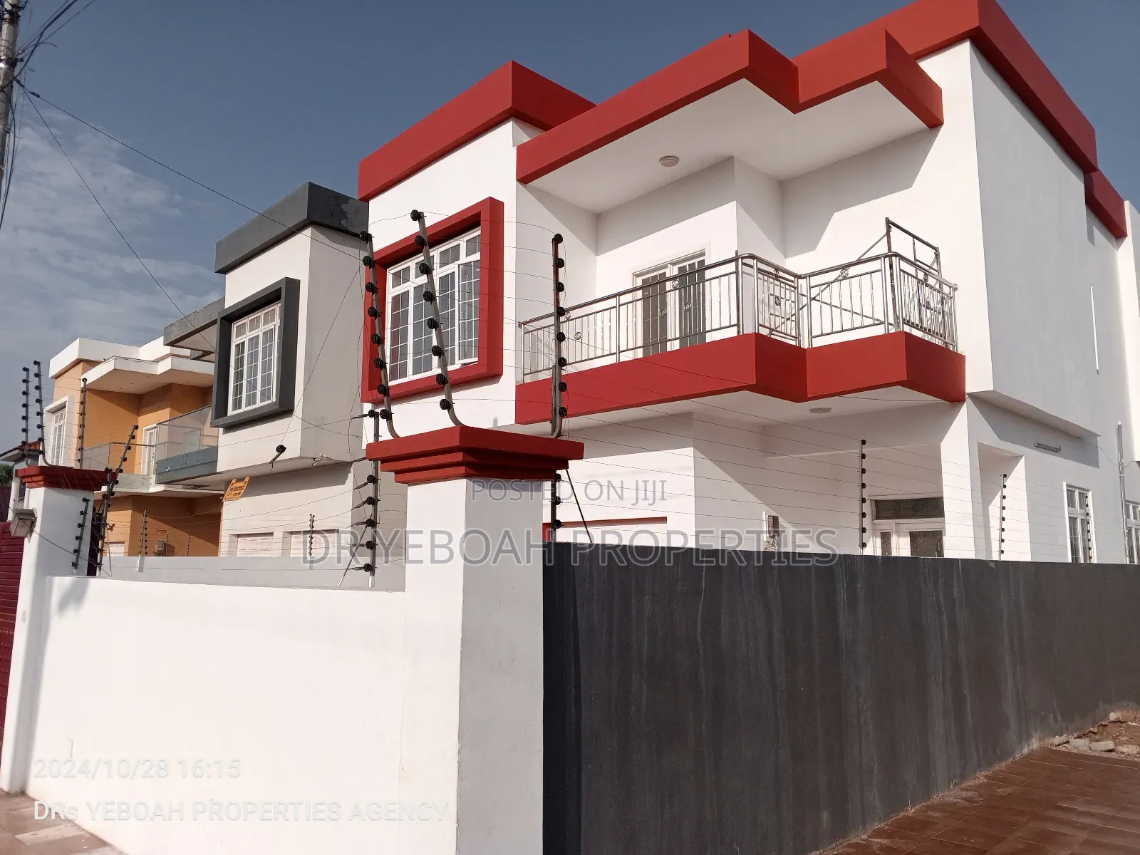 4bdrm House in Spintex:- 4 Bedrooms for rent in Spintex
