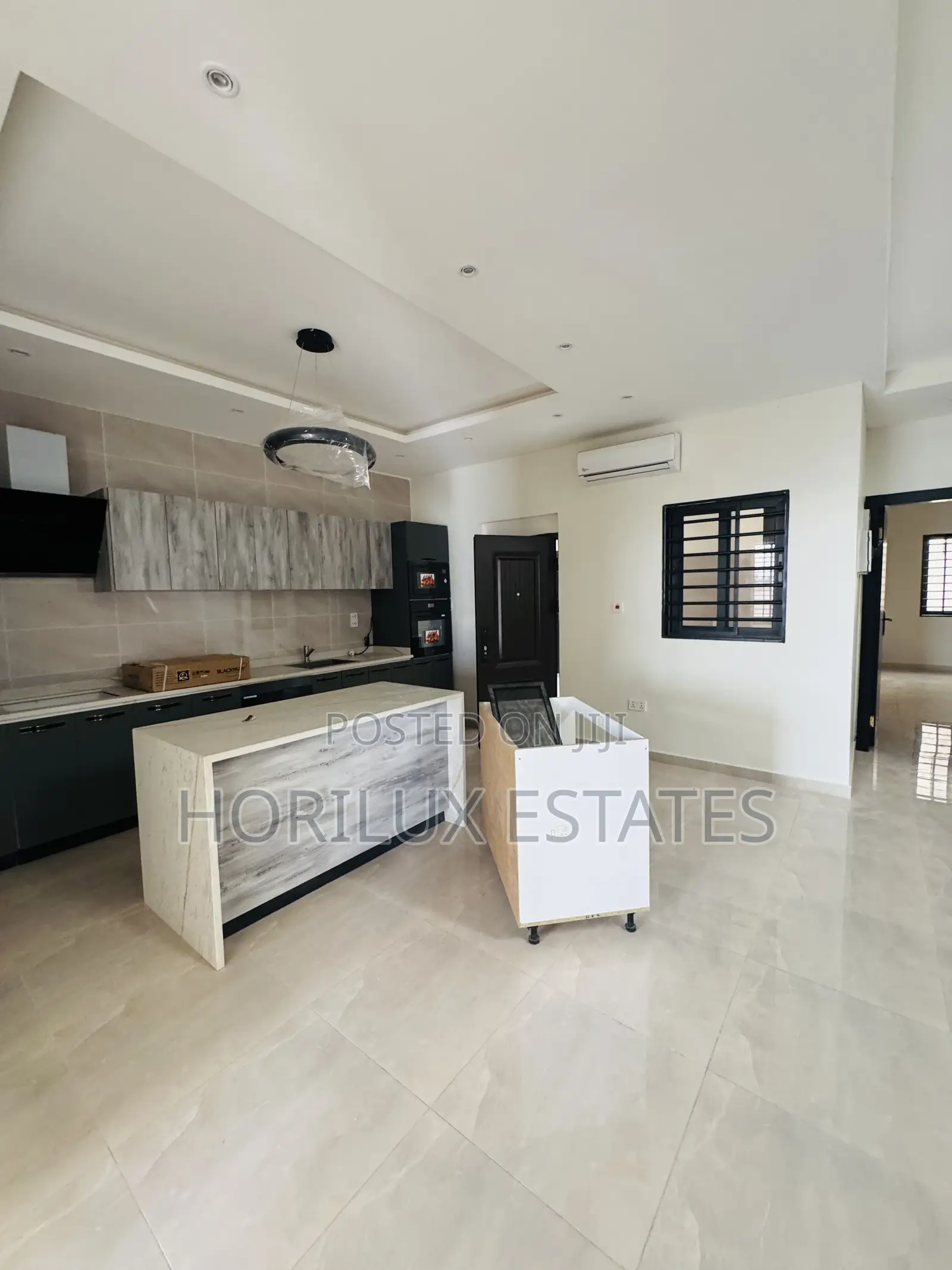 5bdrm Mansion in East Legon for sale in East Legon