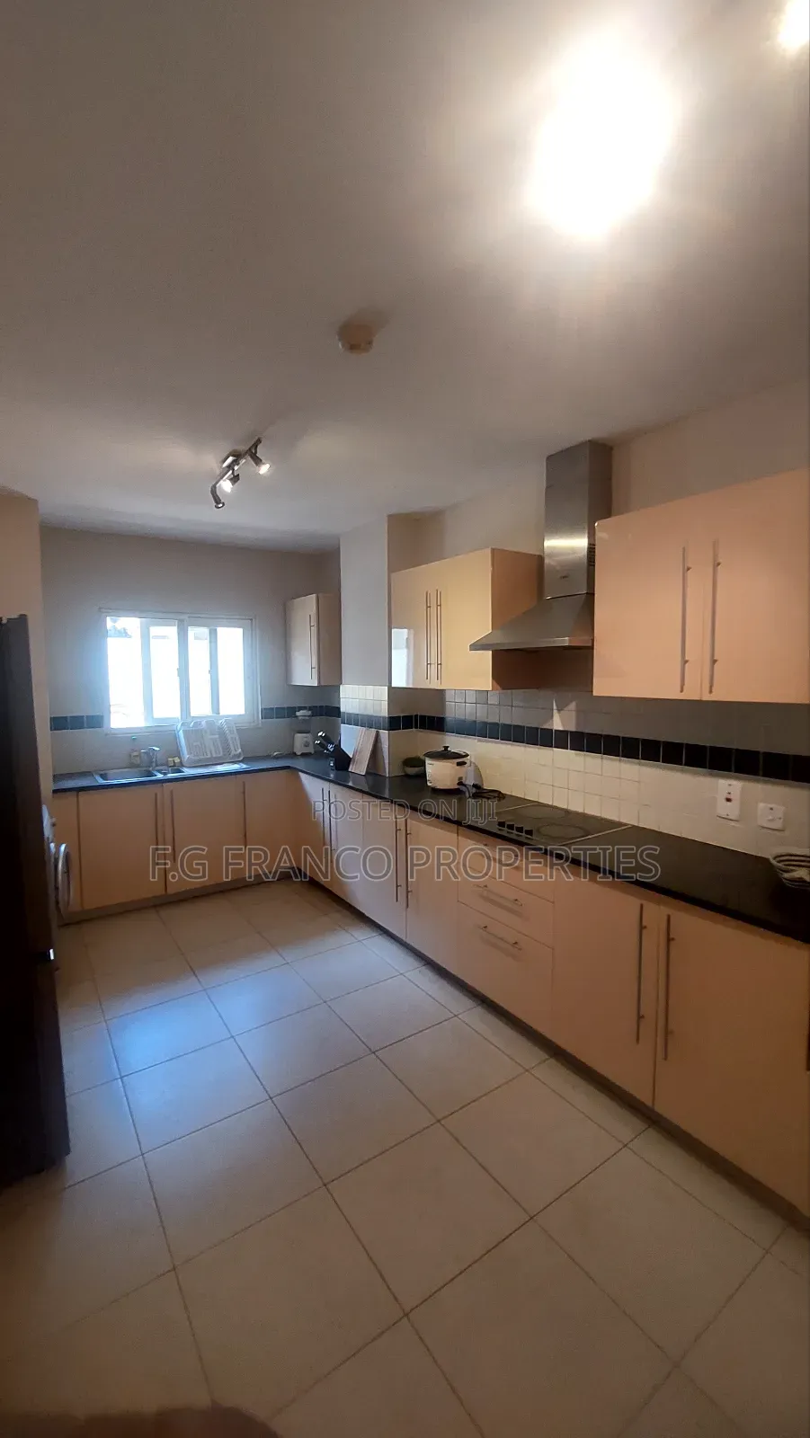 Furnished 3bdrm Apartment for sale in Airport Residential Area