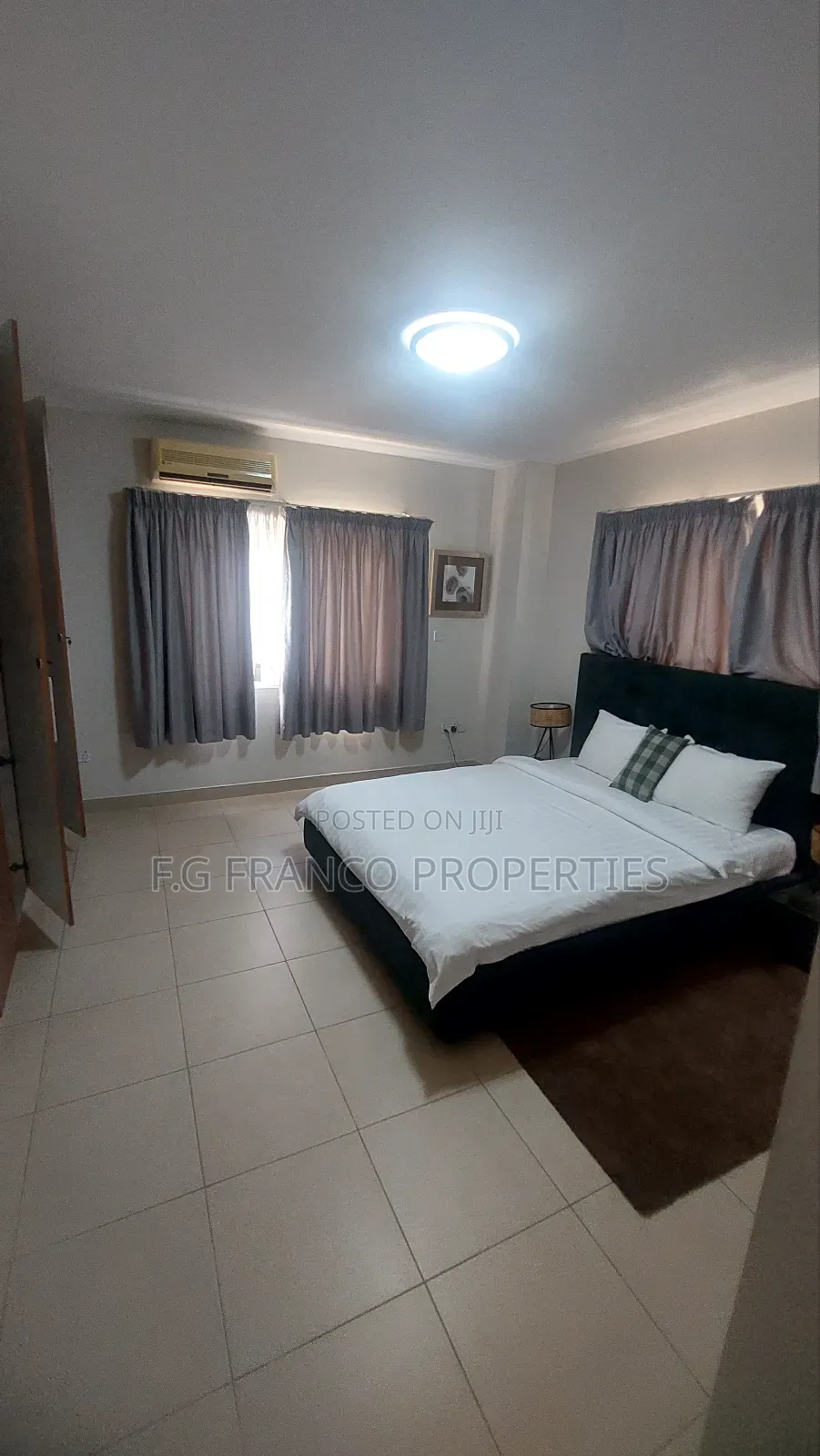Furnished 3bdrm Apartment for sale in Airport Residential Area