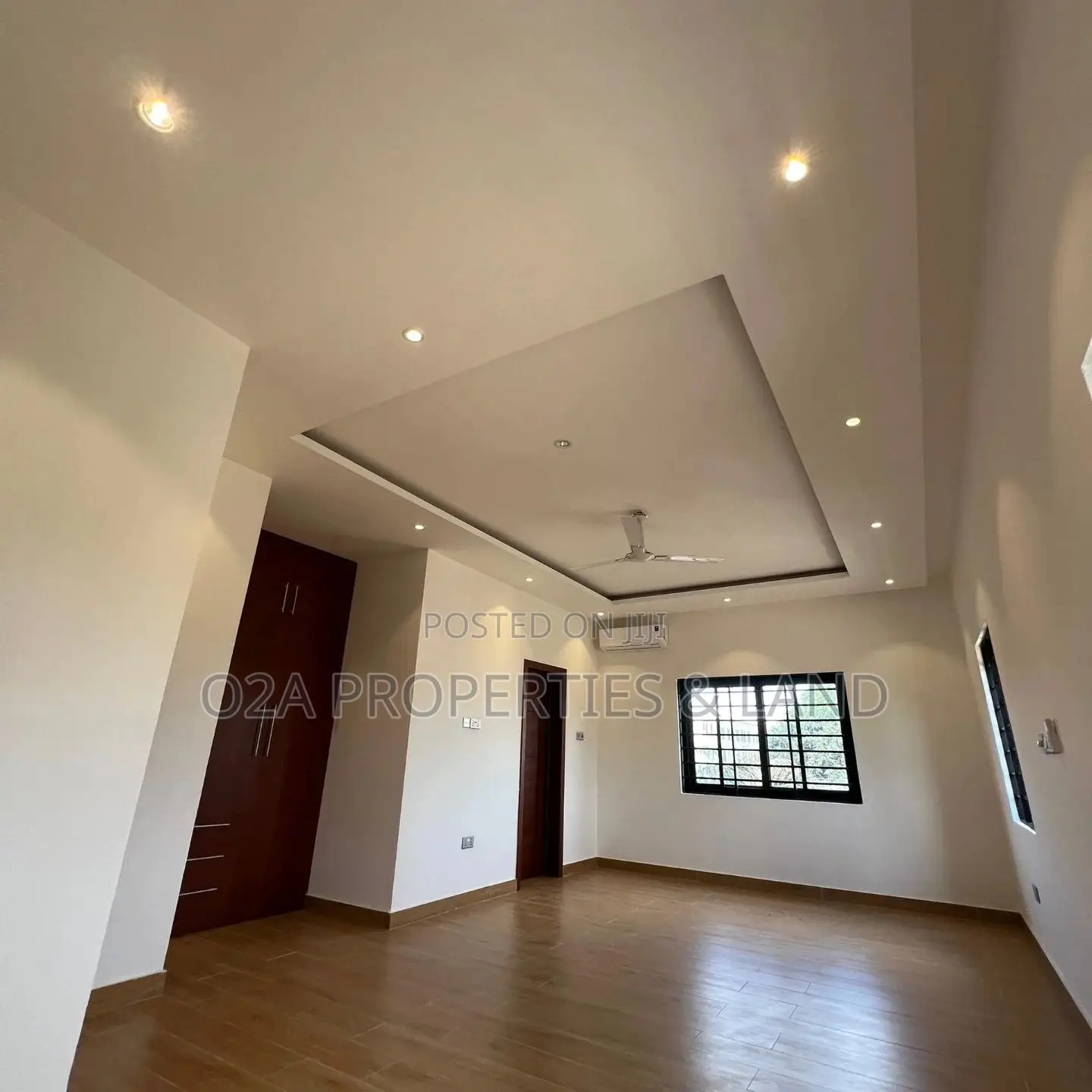 5bdrm House in North Legon for sale in North Legon