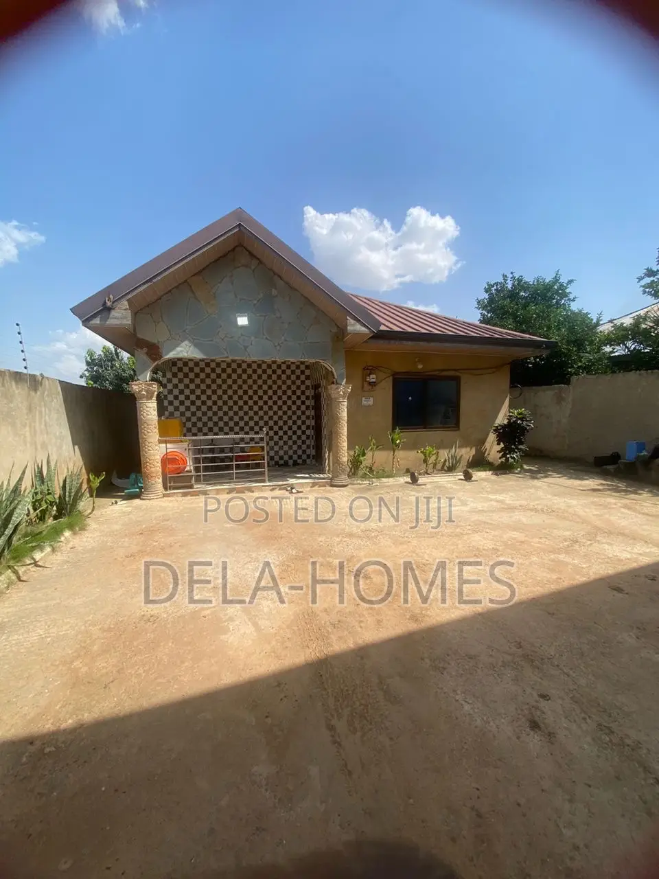 Three Bedroom Apartment in Adenta