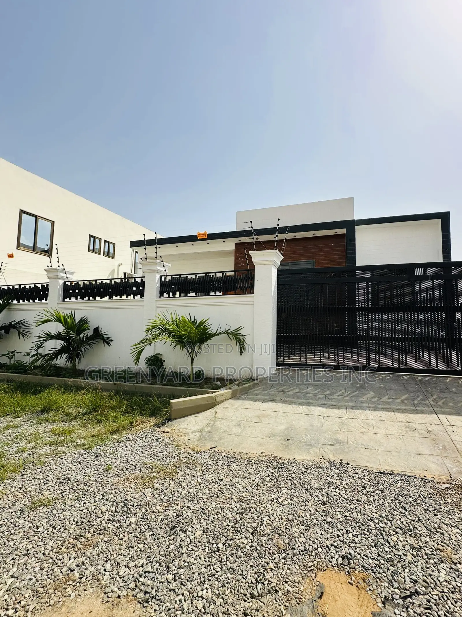 3bdrm House in Botwe for sale in Ashaley Botwe