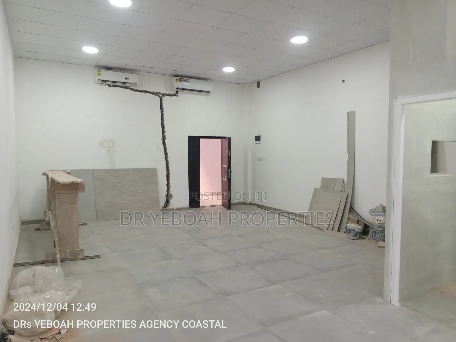 Spintex:- Office Space to Let in Spintex