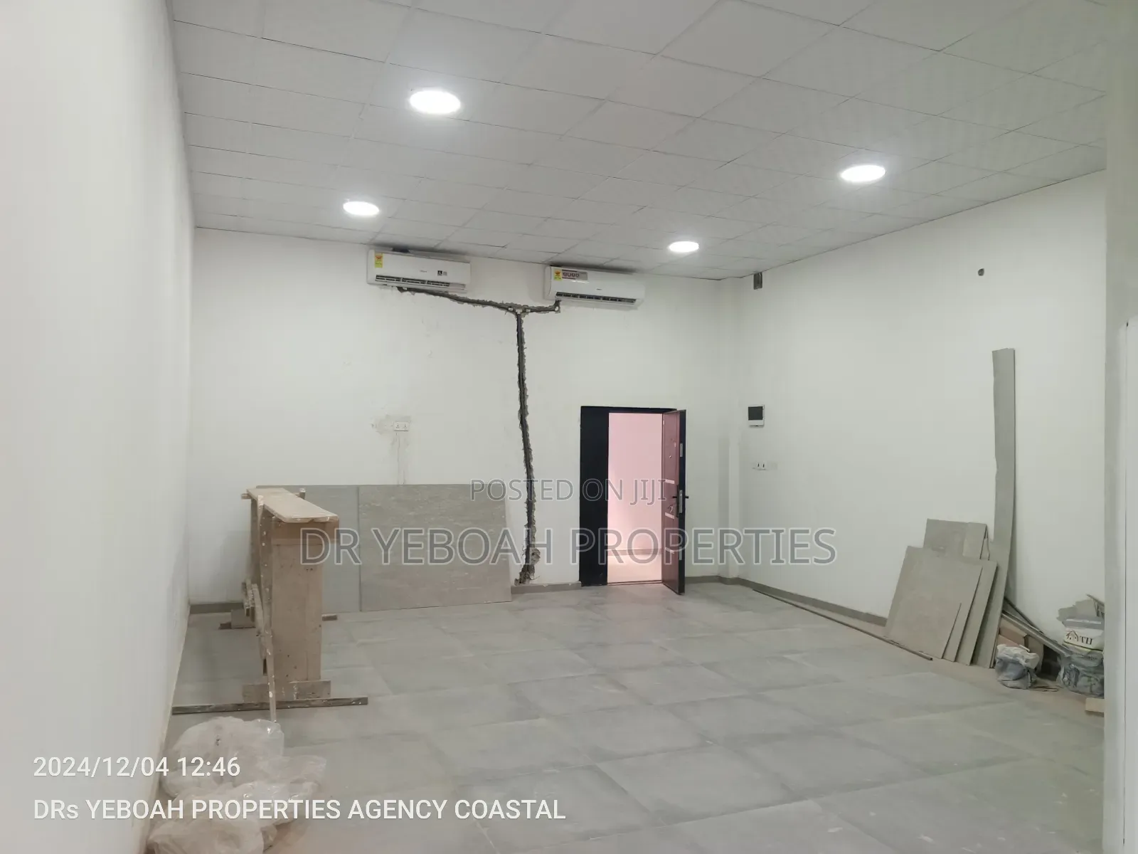 Spintex:- Office Space to Let in Spintex