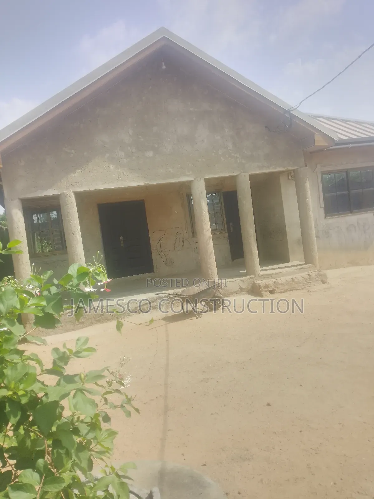 3bdrm Block of Flats in Jamesco Construction, Amasaman for sale in Amasaman