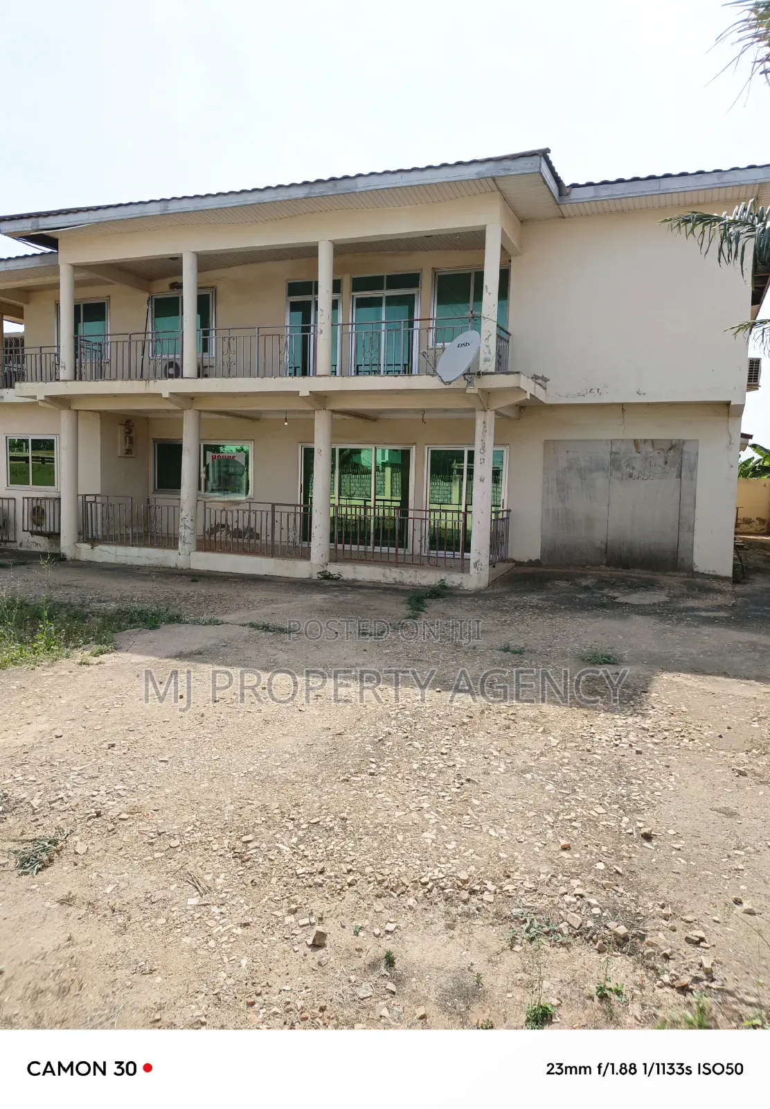5bdrm House in Hfc Estate Phase 1, Tema Metropolitan for sale in Tema Metropolitan
