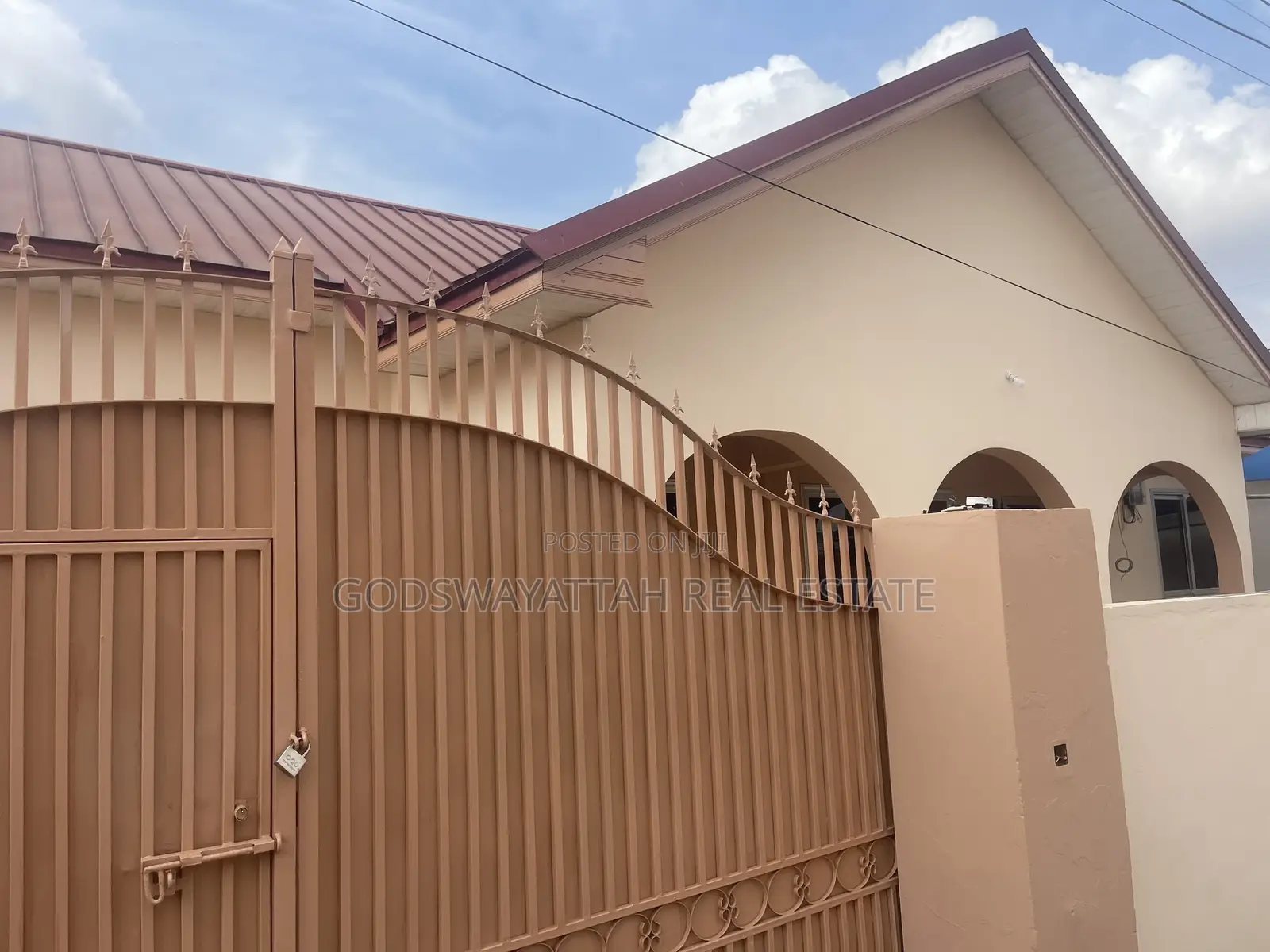 3bdrm House in East London, Adjiriganor for rent in Adjiriganor