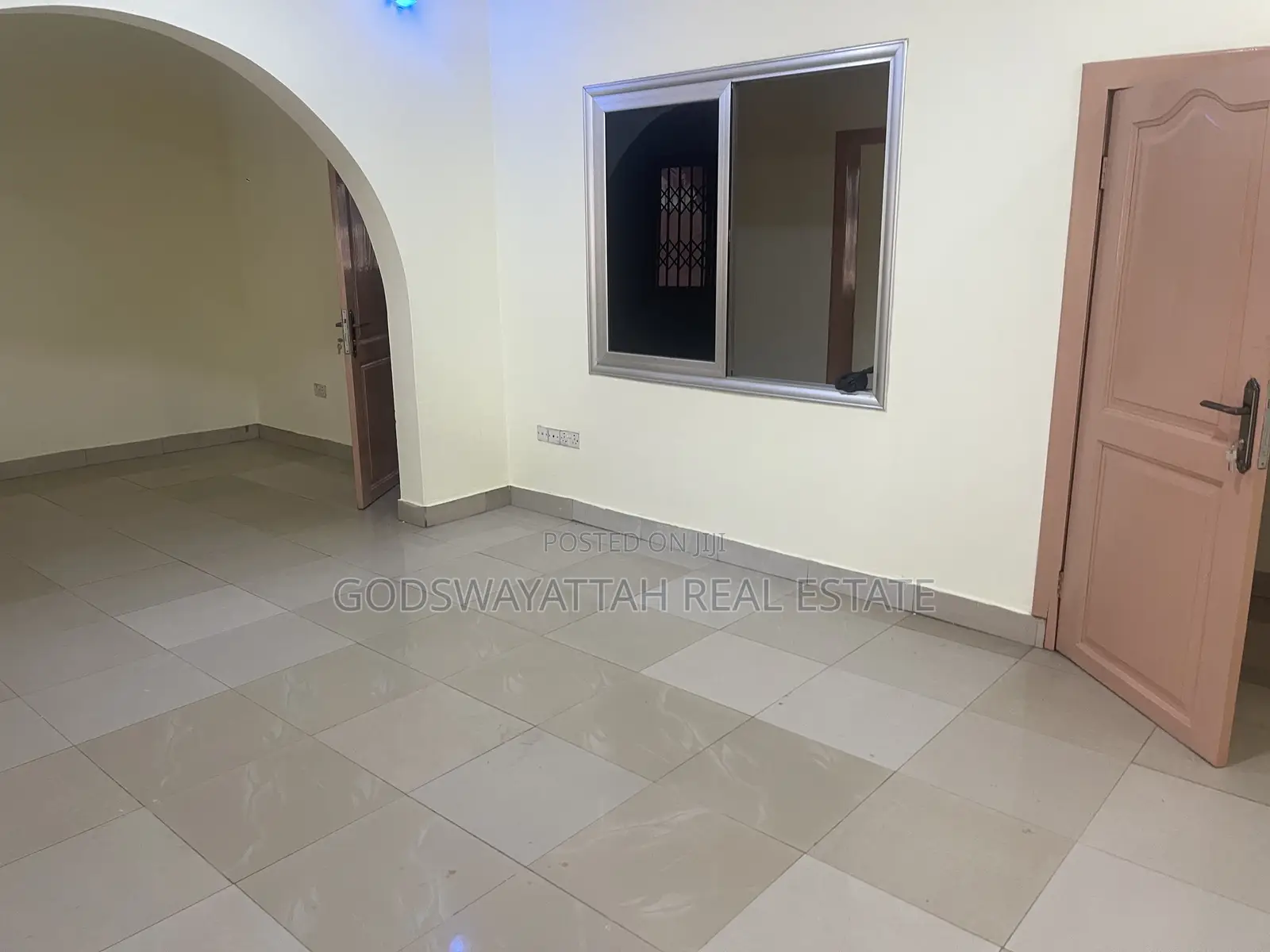 3bdrm House in East London, Adjiriganor for rent in Adjiriganor