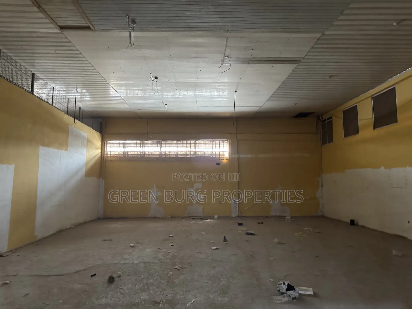 Ware House to-Let in Spintex