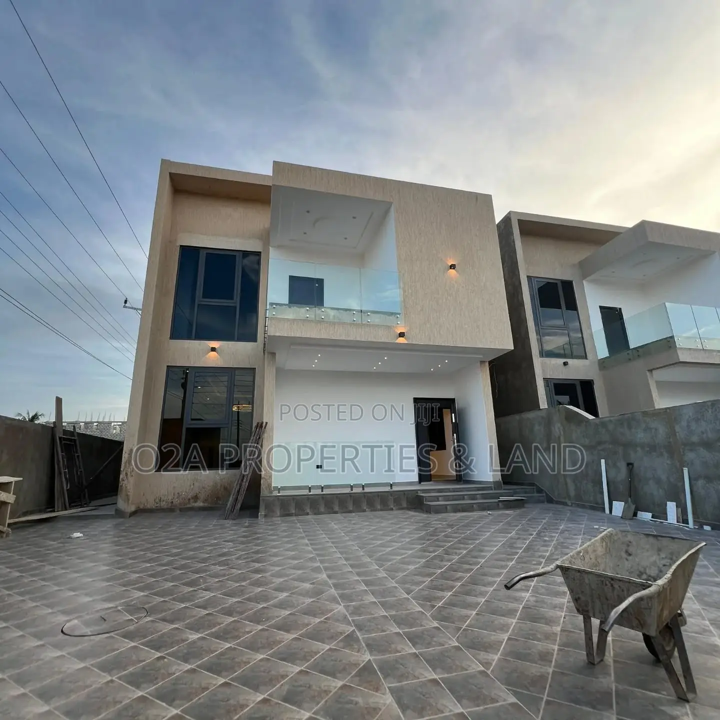 5bdrm House in East Legon Ogbojo for sale in New Legon